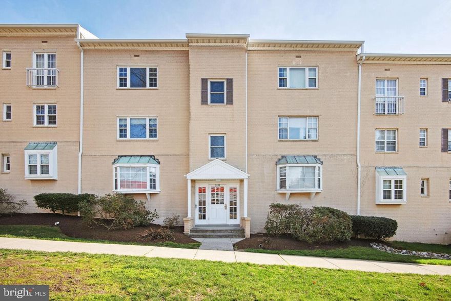 Discover your ideal home in the heart of Falls Church, just steps from the vibrant Eden Center! This charming top-floor 1-bed, 1-bath condo offers comfortable living space in a prime location. Inside, enjoy hardwood floors, a spacious living area, an updated full bath, and brand-new stove and dishwasher in the kitchen. Microwave is included for tenants. The Villages of Falls Church community provides laundry facilities and a designated storage area in the adjacent building, simplifying your daily tasks. With 2 parking passes included for the unassigned parking lot, convenience is at your doorstep. Enjoy easy access to BJ's, a gas station, retail, and dining options within walking distance. Plus, the East Falls Church Metro Station is just 1.1 miles away, ensuring effortless commutes and endless exploration. Water included! Pet Friendly!
