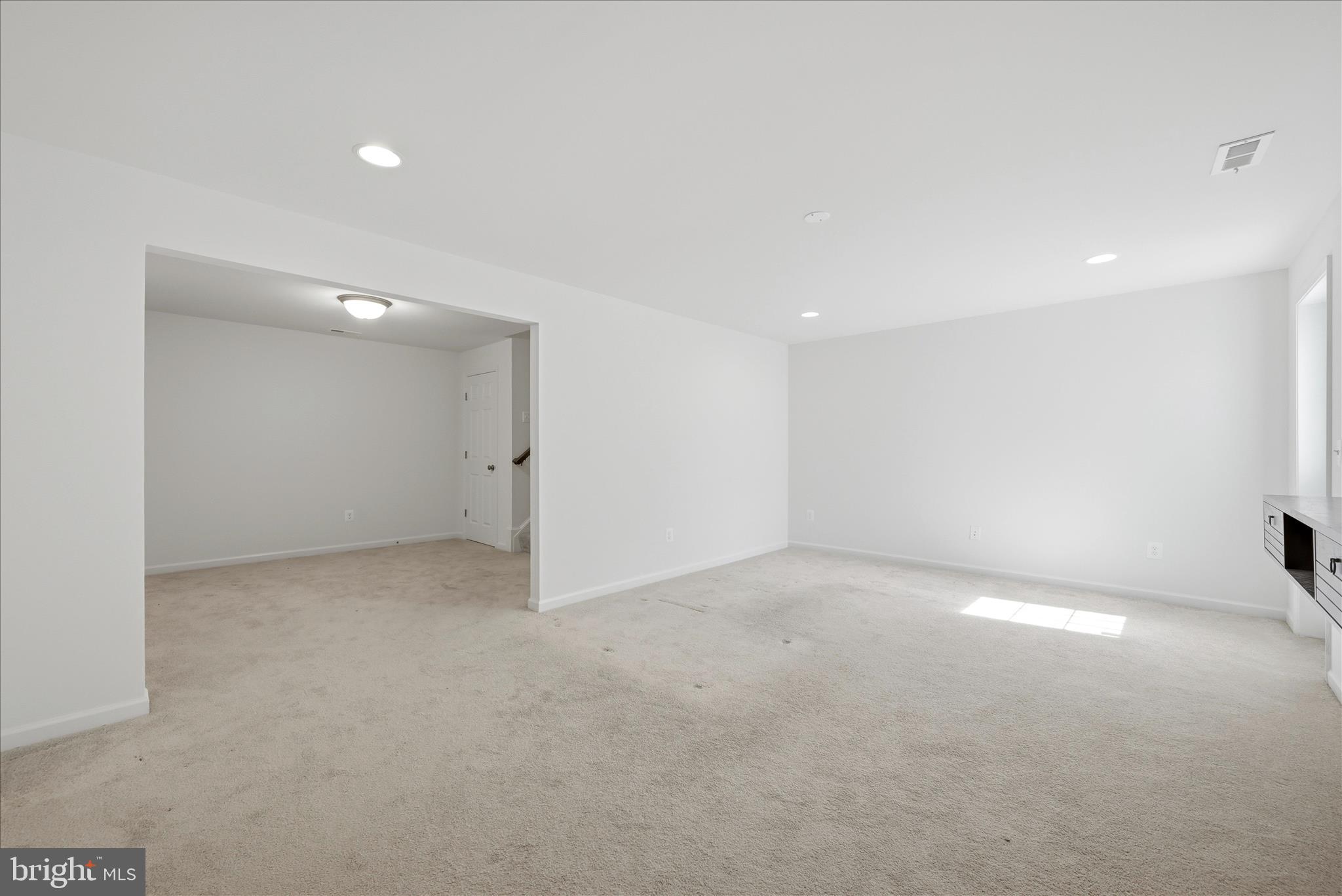 SNOWDEN BRIDGE - Residential