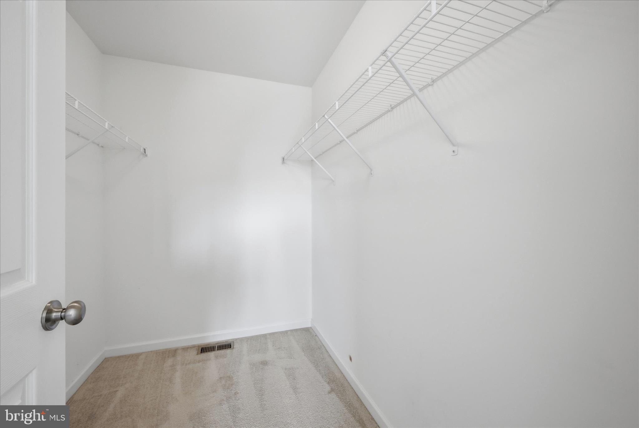 SNOWDEN BRIDGE - Residential