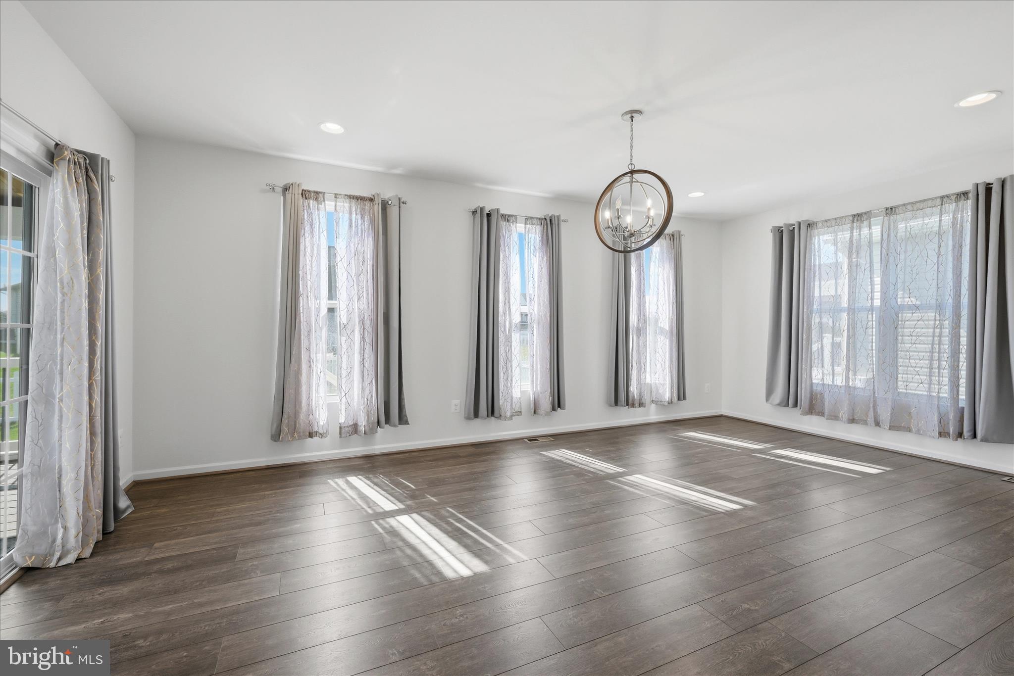 SNOWDEN BRIDGE - Residential