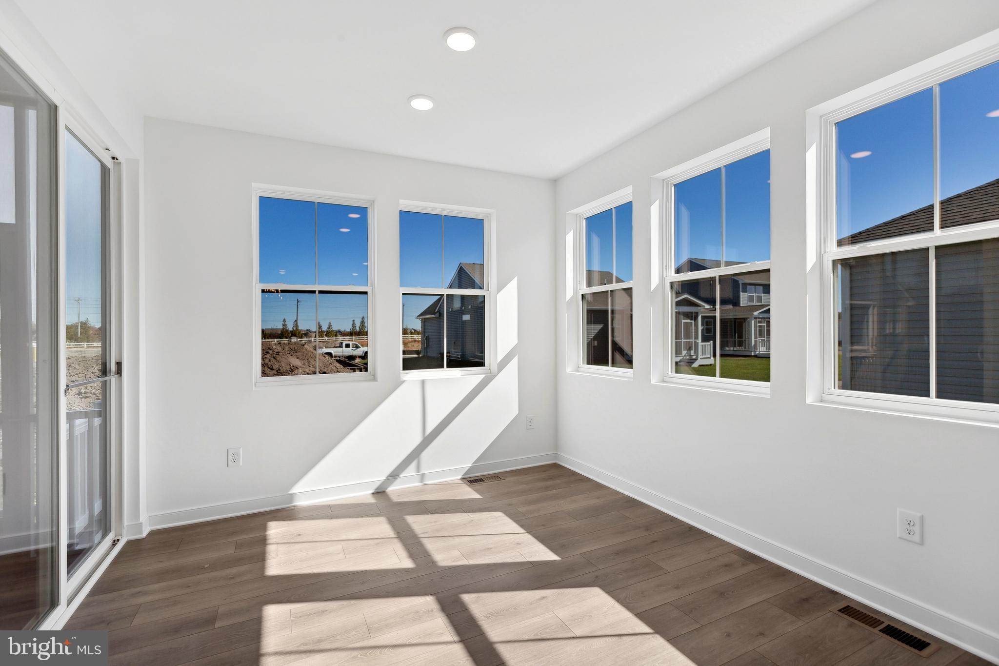 FOUR SEASONS AT HATTERAS HILLS - Residential