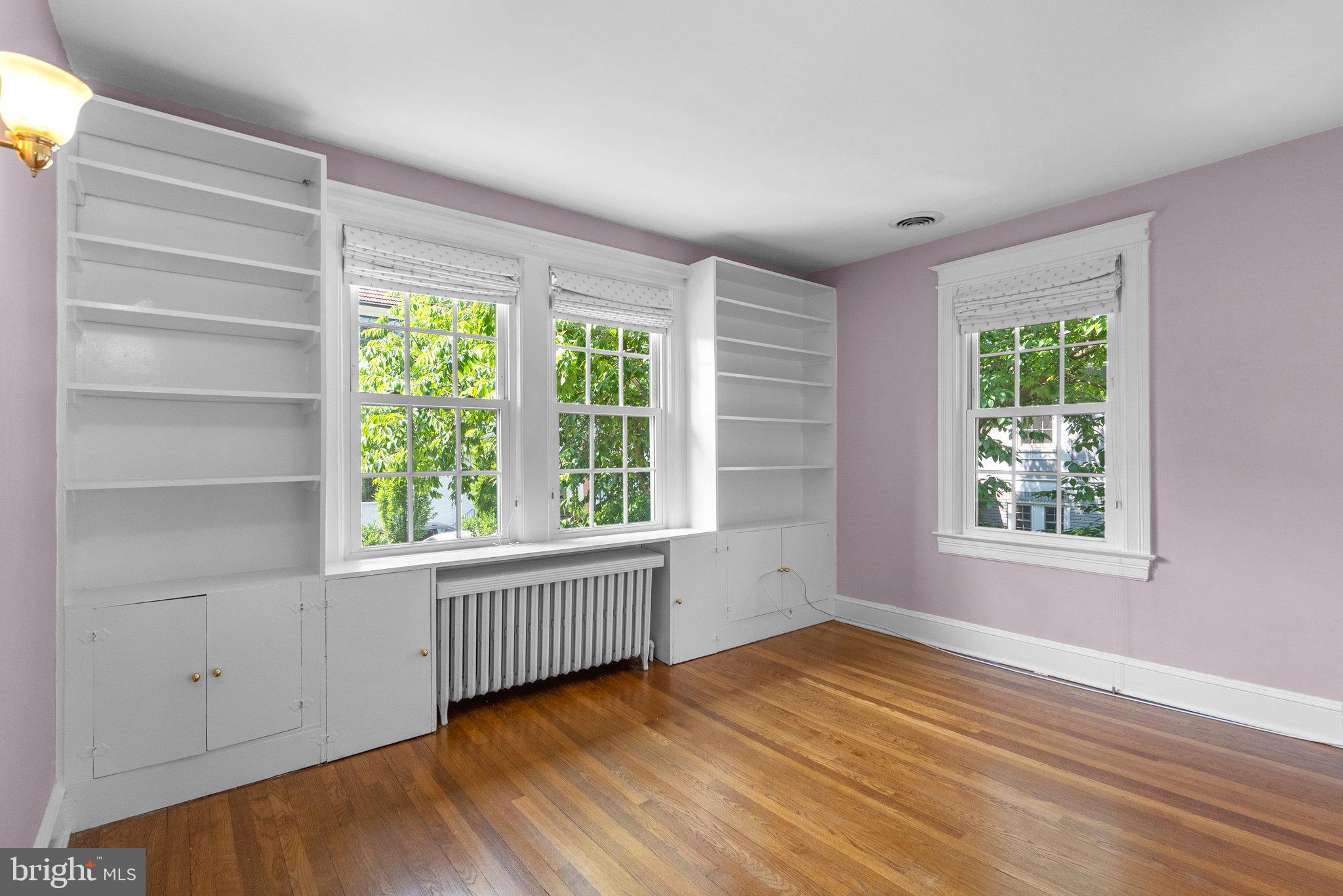 CHEVY CHASE - Residential