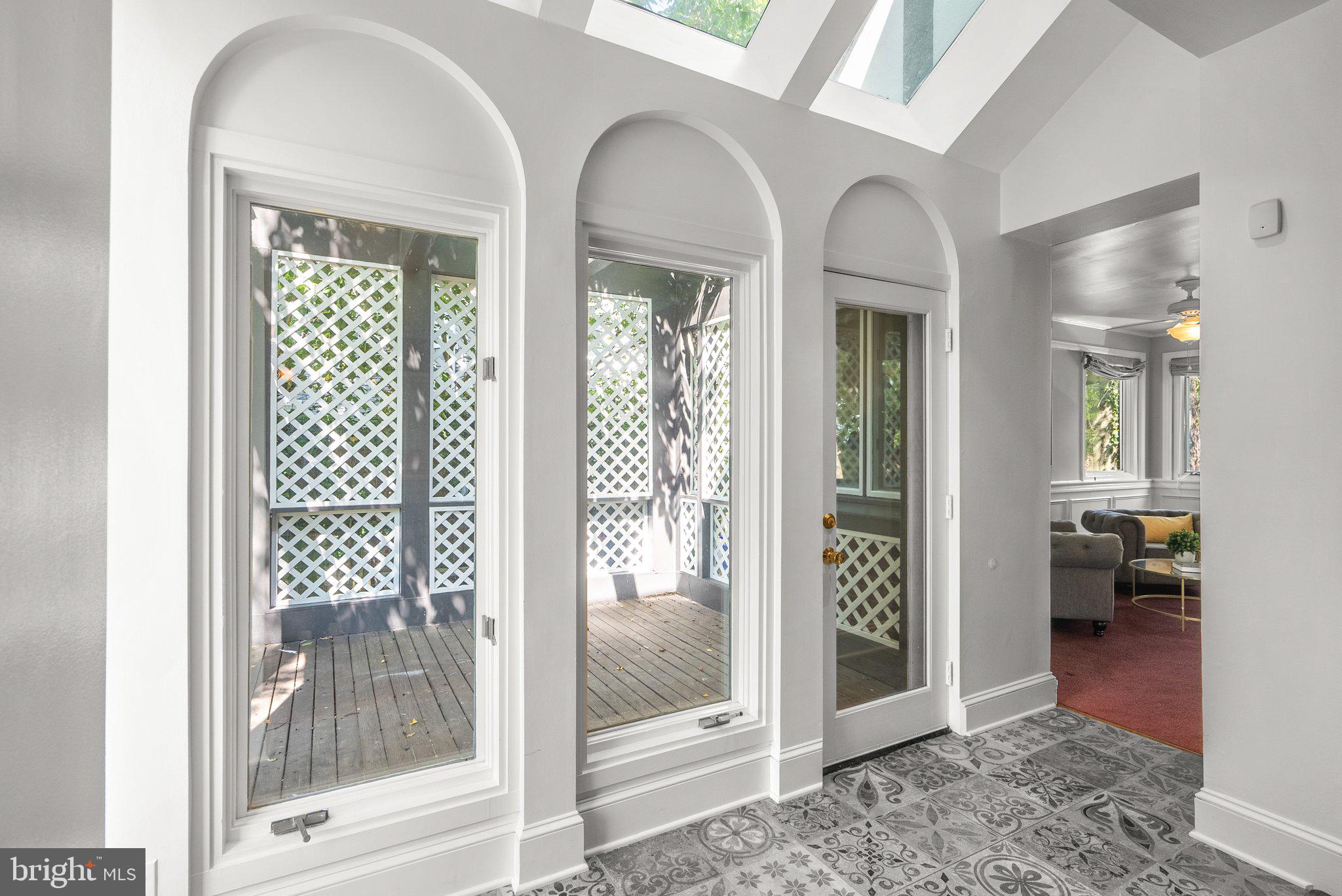 CHEVY CHASE - Residential