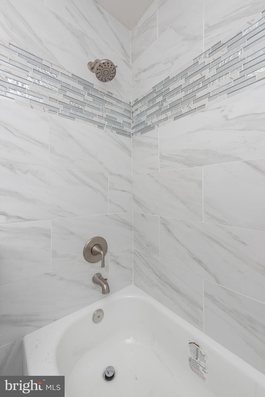 ABERDEEN HILLS - Residential