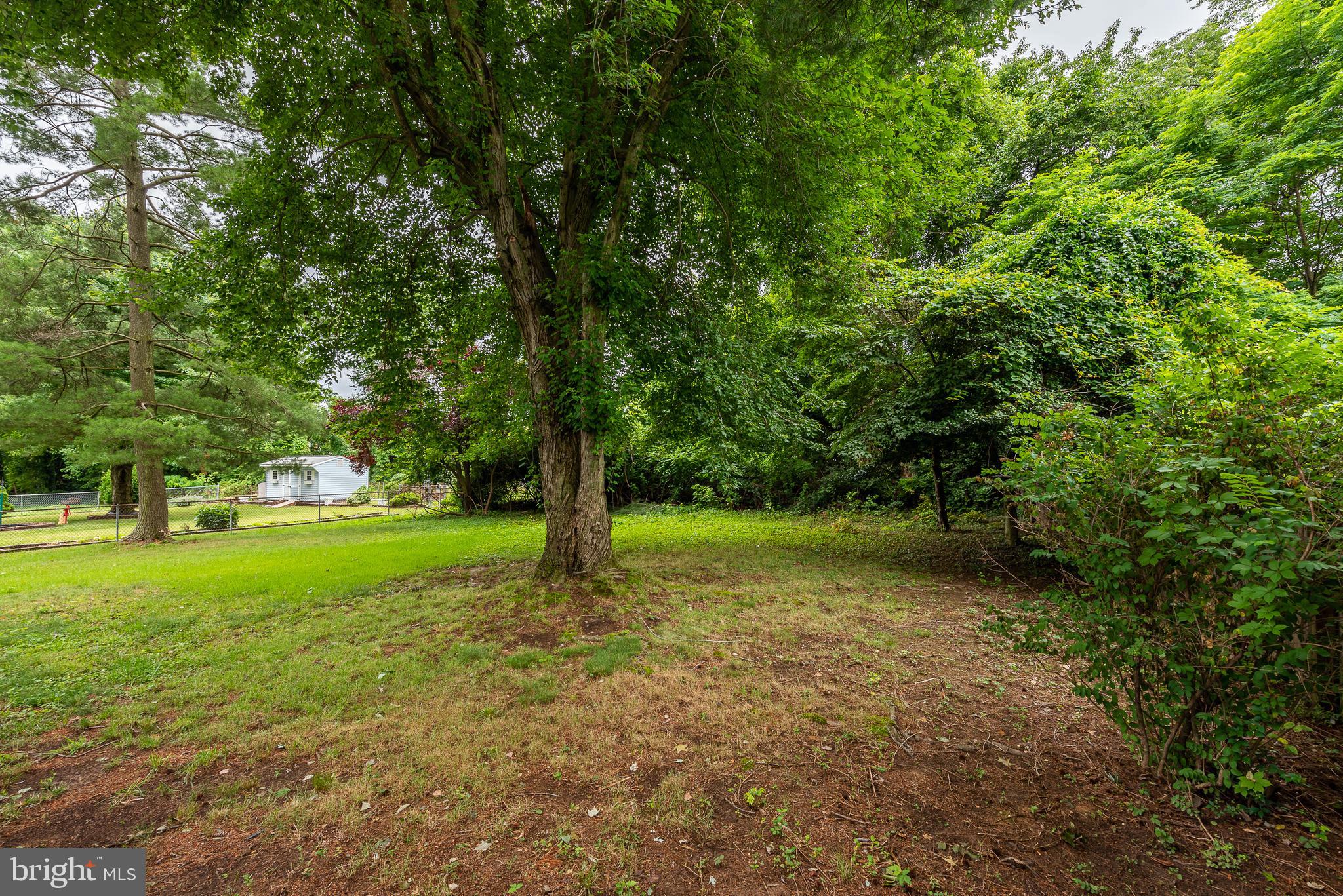 ABERDEEN HILLS - Residential