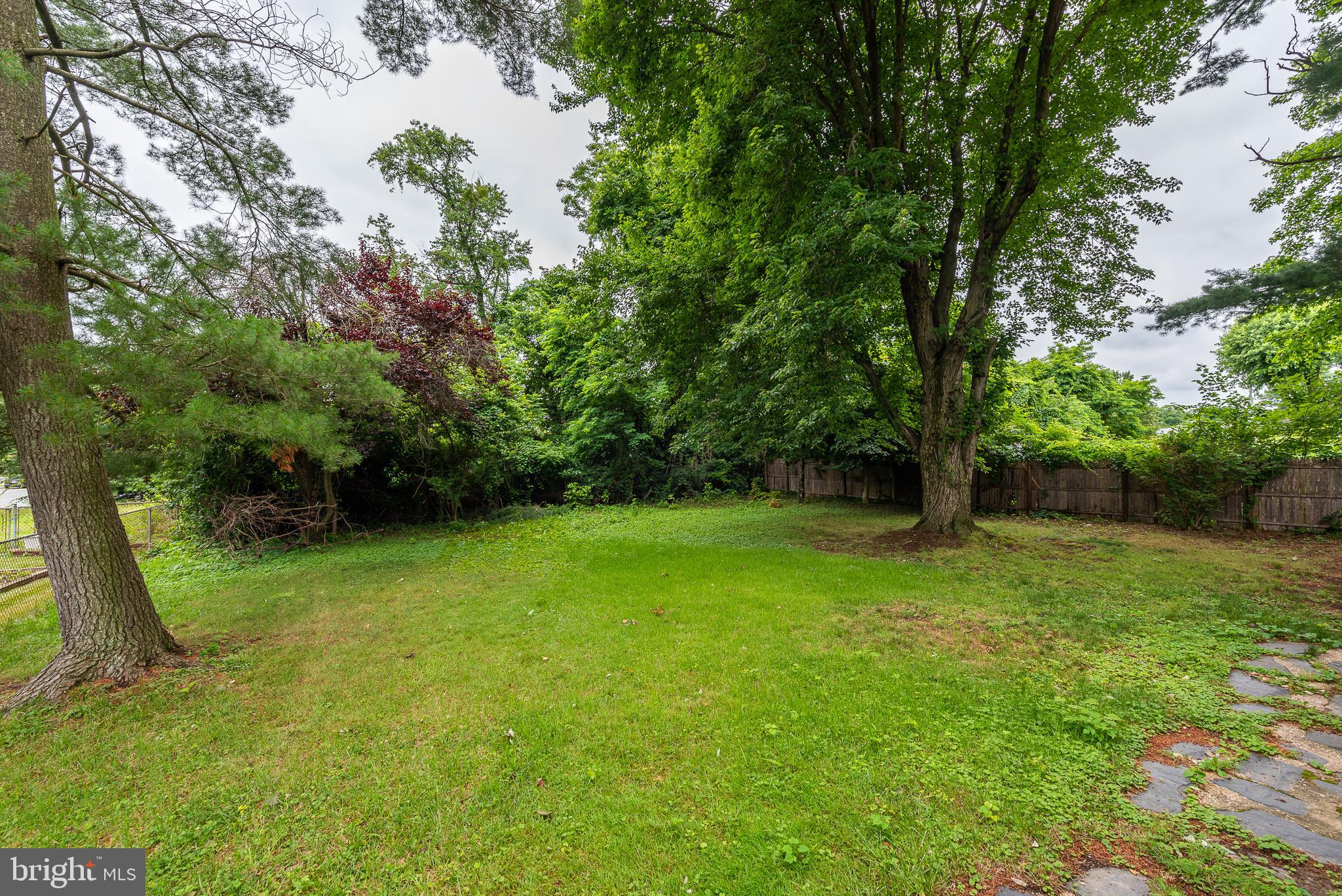 ABERDEEN HILLS - Residential