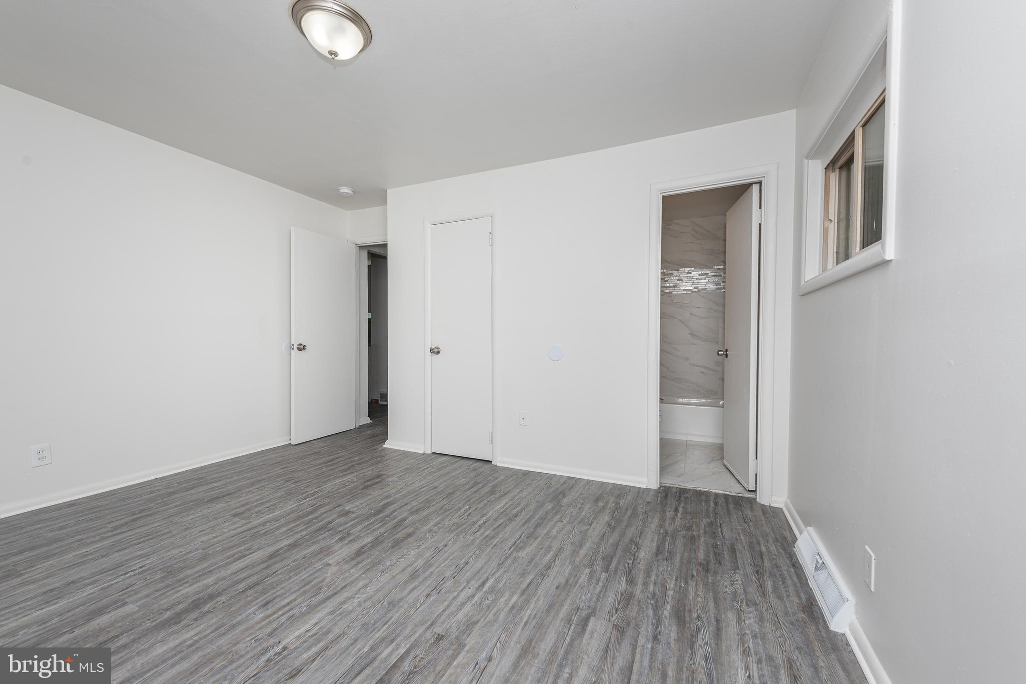 ABERDEEN HILLS - Residential