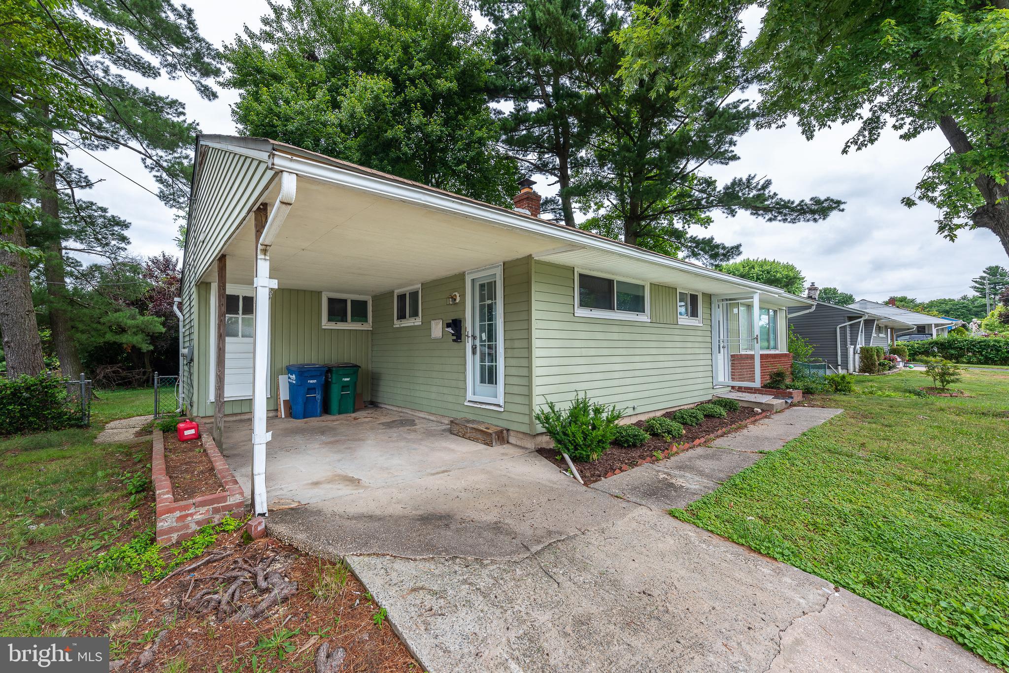 ABERDEEN HILLS - Residential