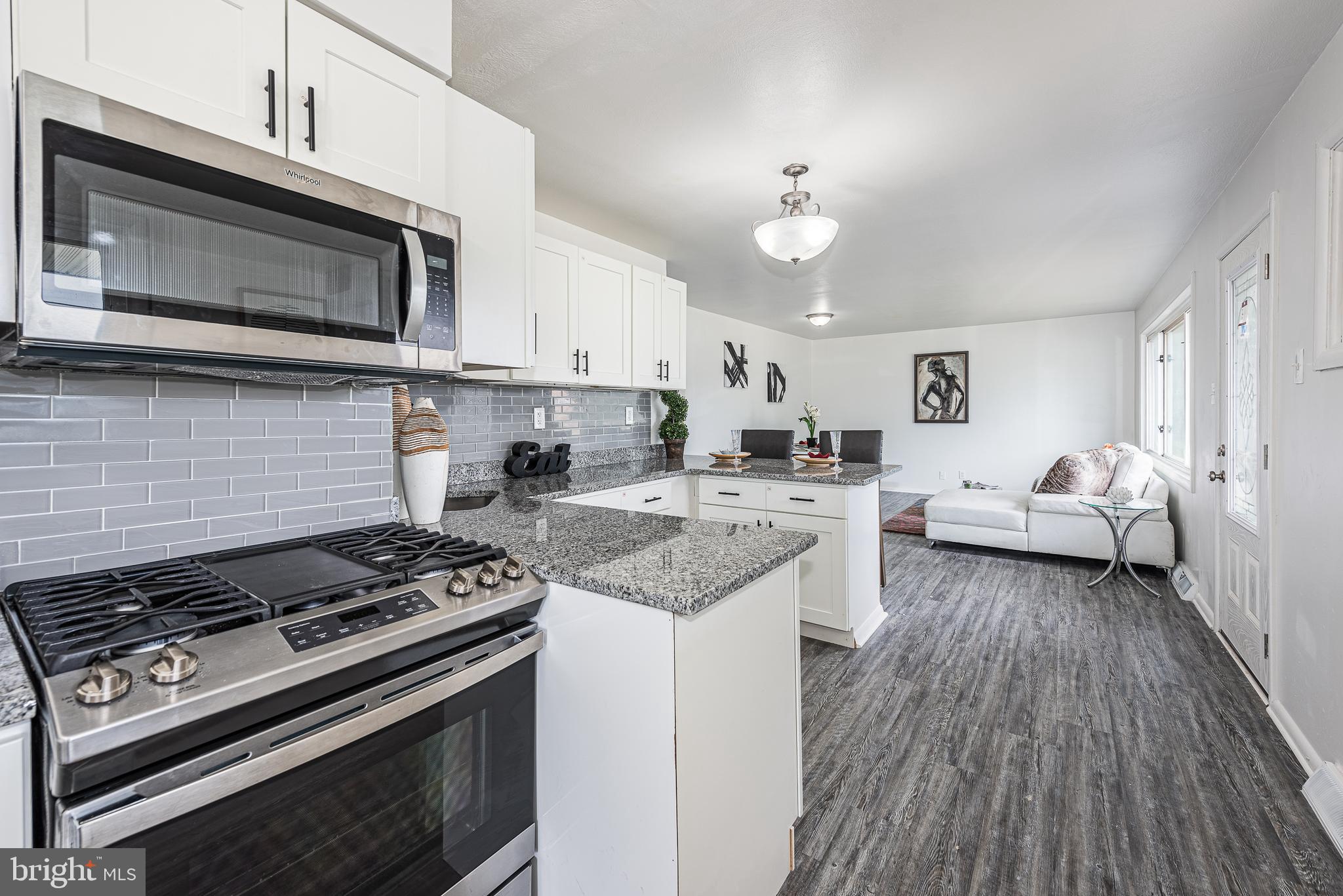 ABERDEEN HILLS - Residential