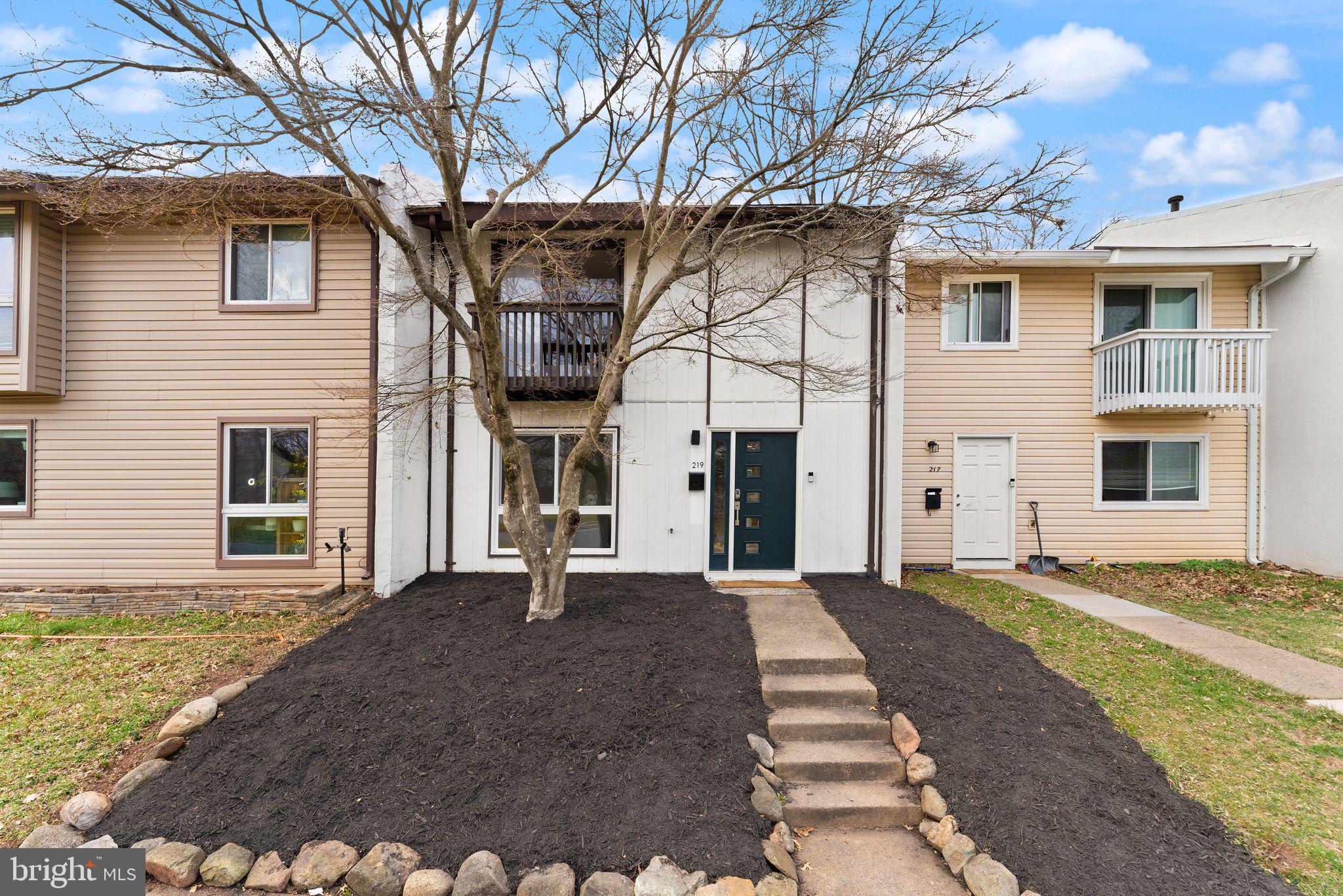 SUGARLAND RUN - Residential