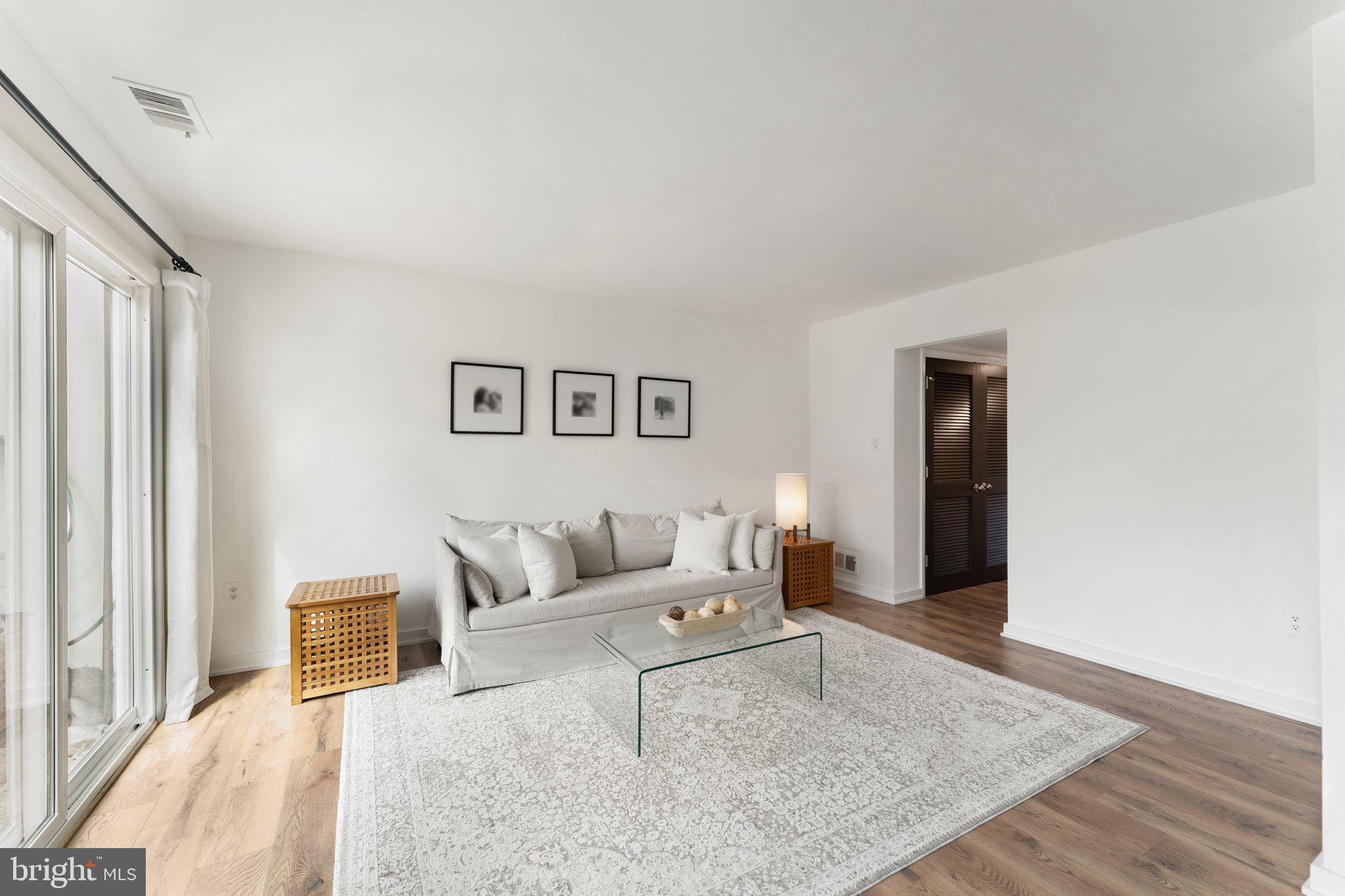 SUGARLAND RUN - Residential