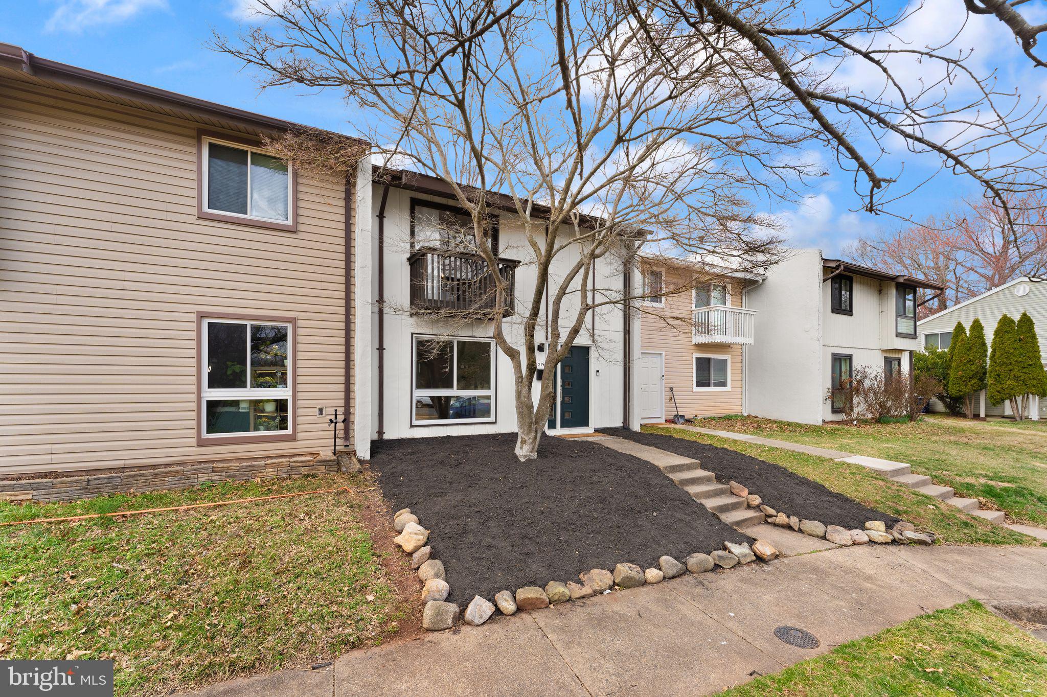 SUGARLAND RUN - Residential