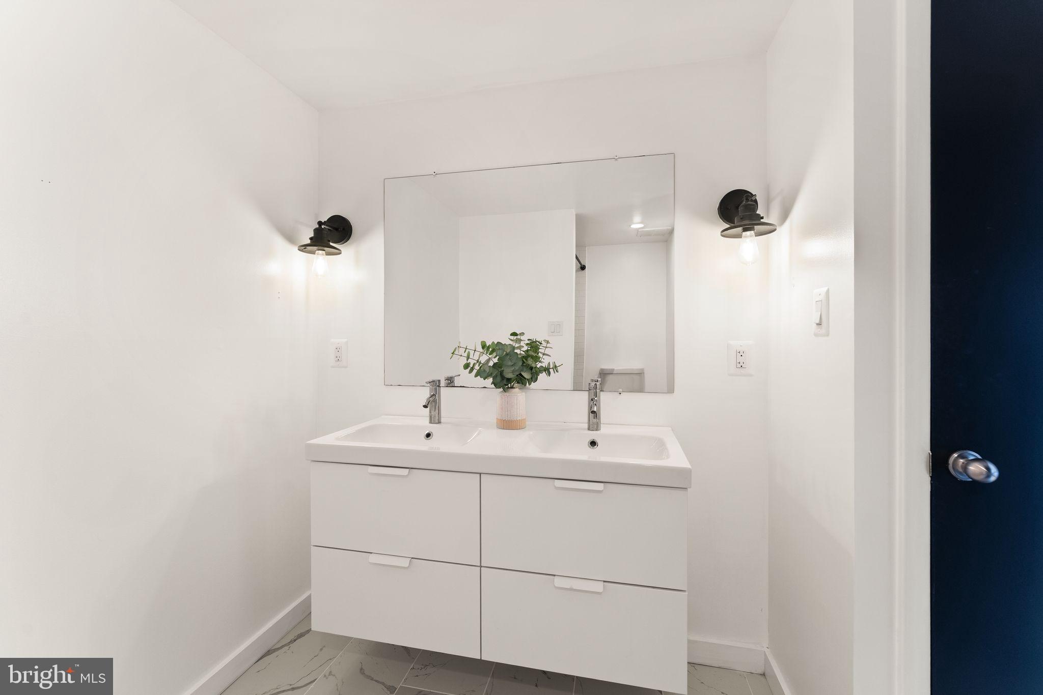 SUGARLAND RUN - Residential