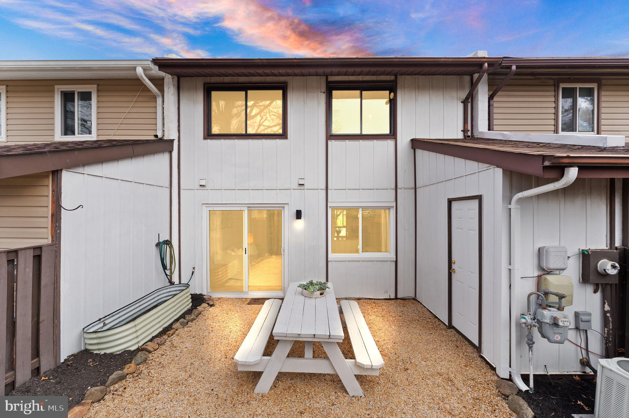 SUGARLAND RUN - Residential