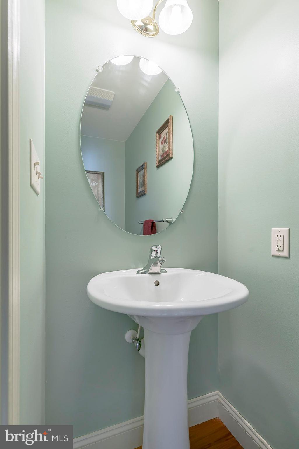 WEST HEMPFIELD - Residential