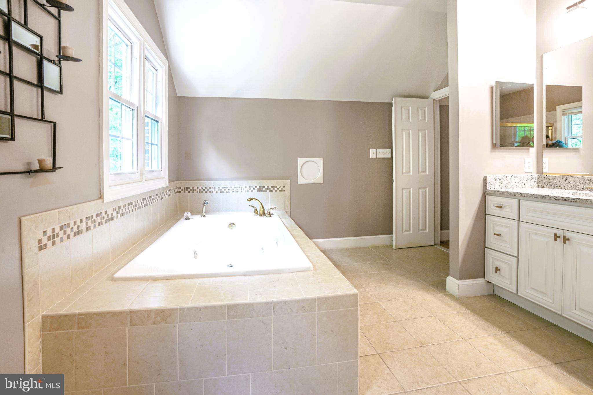 WOODLAND FALLS - Residential