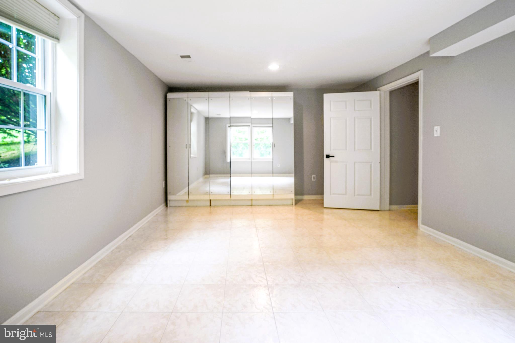 WOODLAND FALLS - Residential