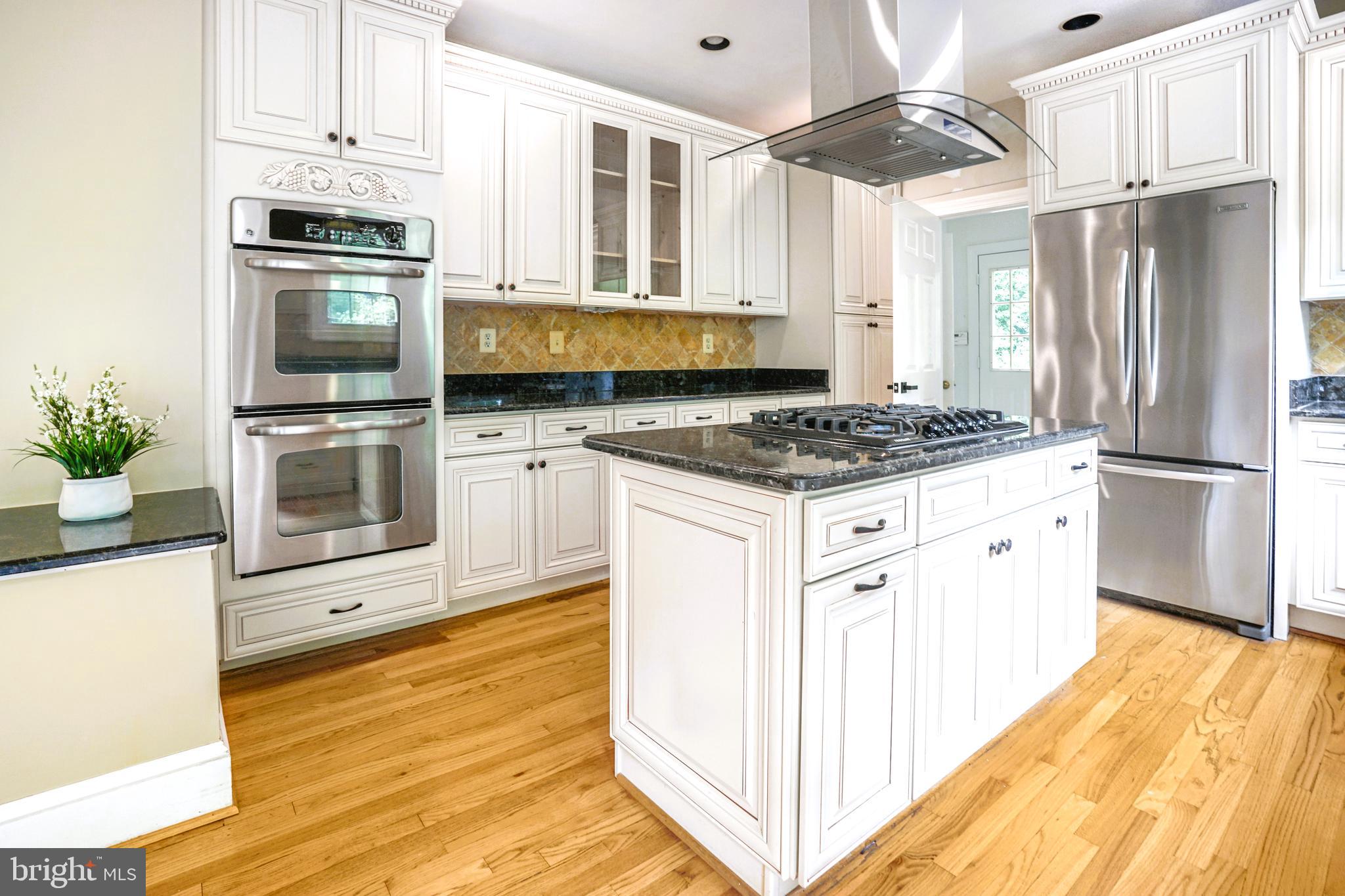 WOODLAND FALLS - Residential