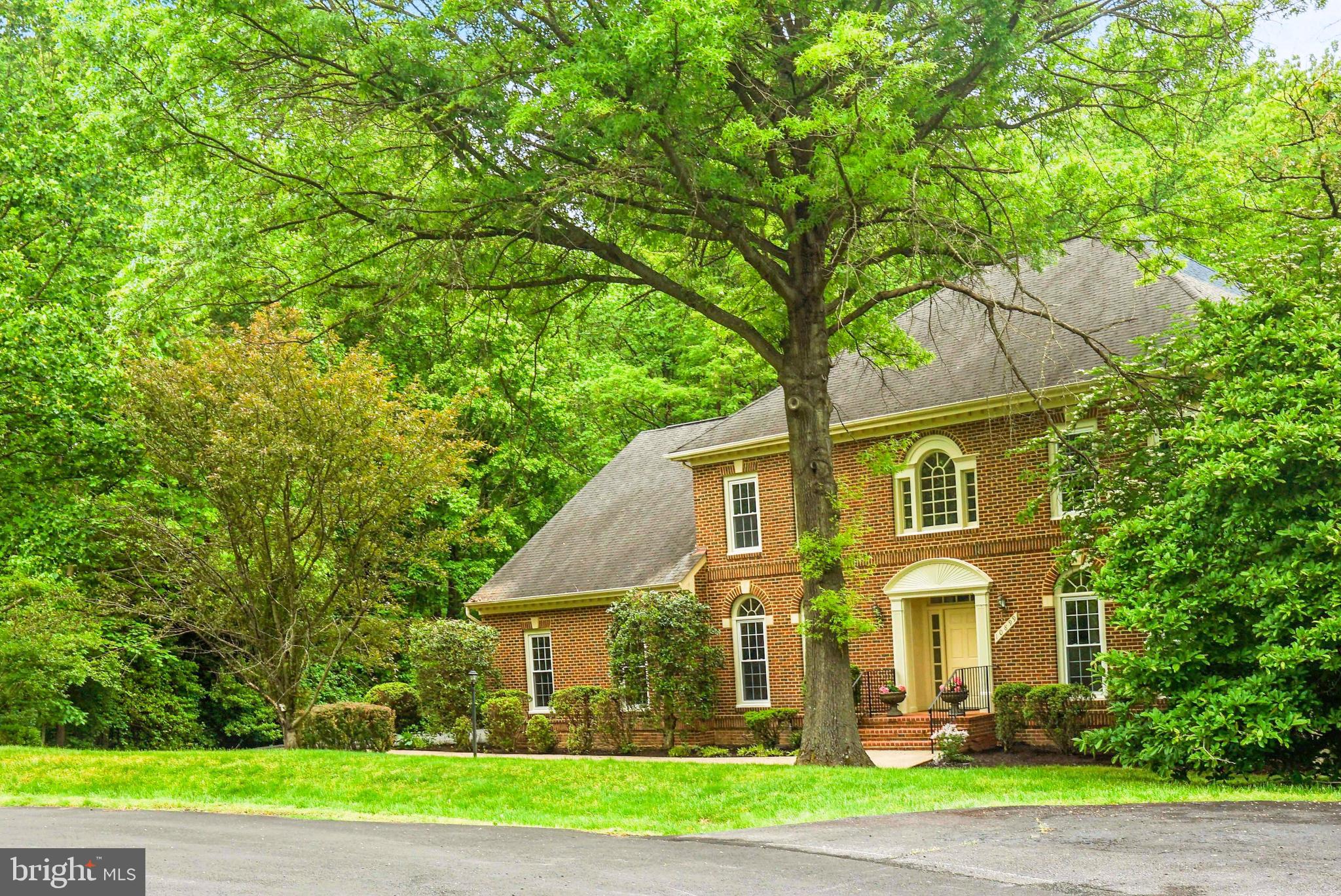 WOODLAND FALLS - Residential