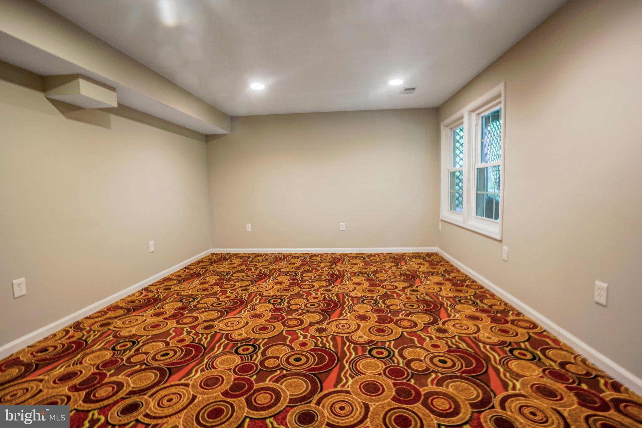 WOODLAND FALLS - Residential