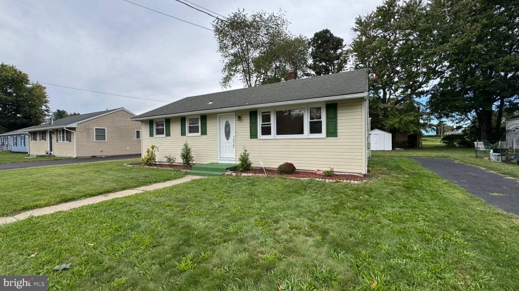 Photo of 12 Francis Street, WRIGHTSTOWN, NJ 08562 (MLS # NJBL2121566)