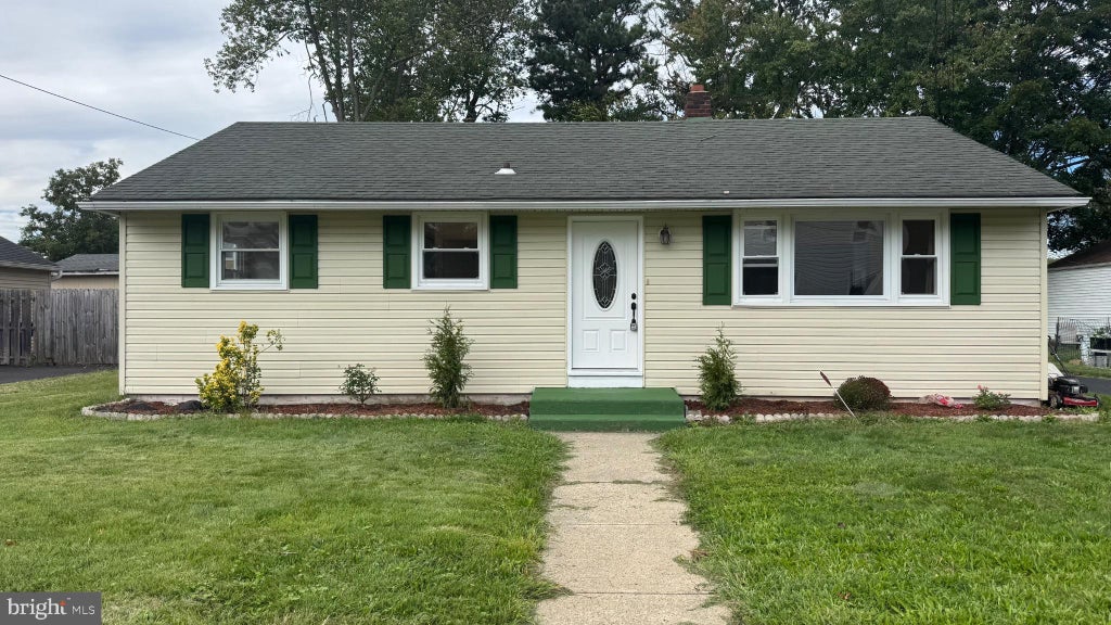 Photo of 12 Francis Street, WRIGHTSTOWN, NJ 08562 (MLS # NJBL2121566)