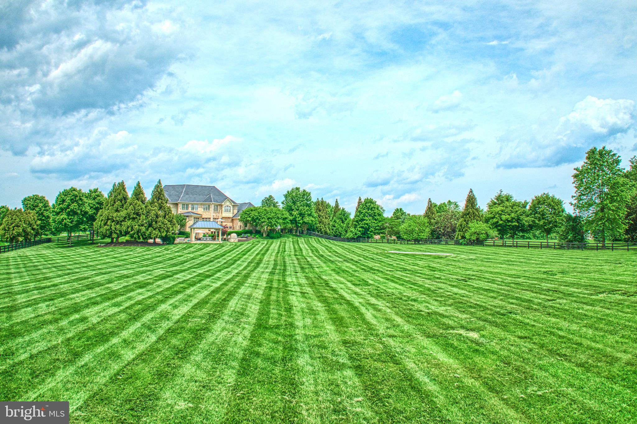 GRENATA - Residential