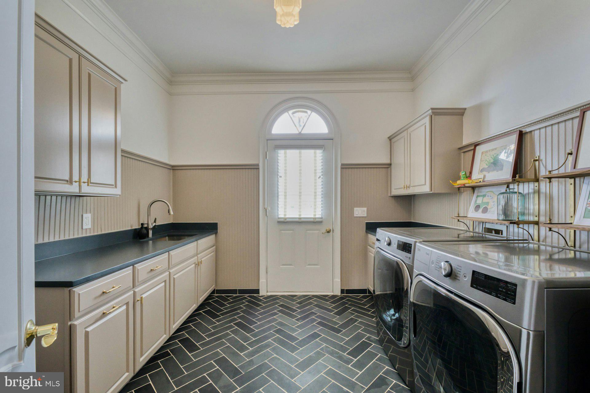 GRENATA - Residential