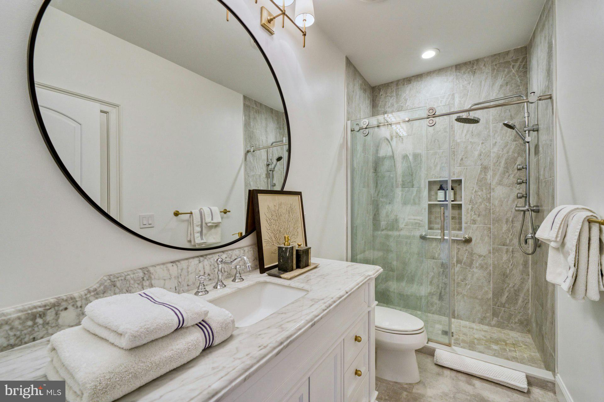 GRENATA - Residential