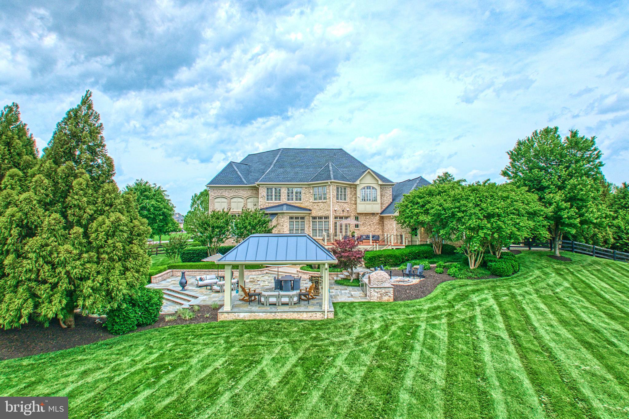 GRENATA - Residential