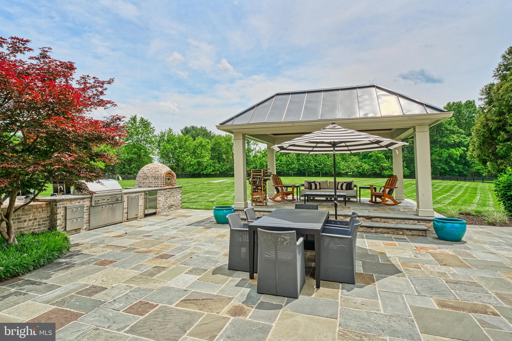 GRENATA - Residential