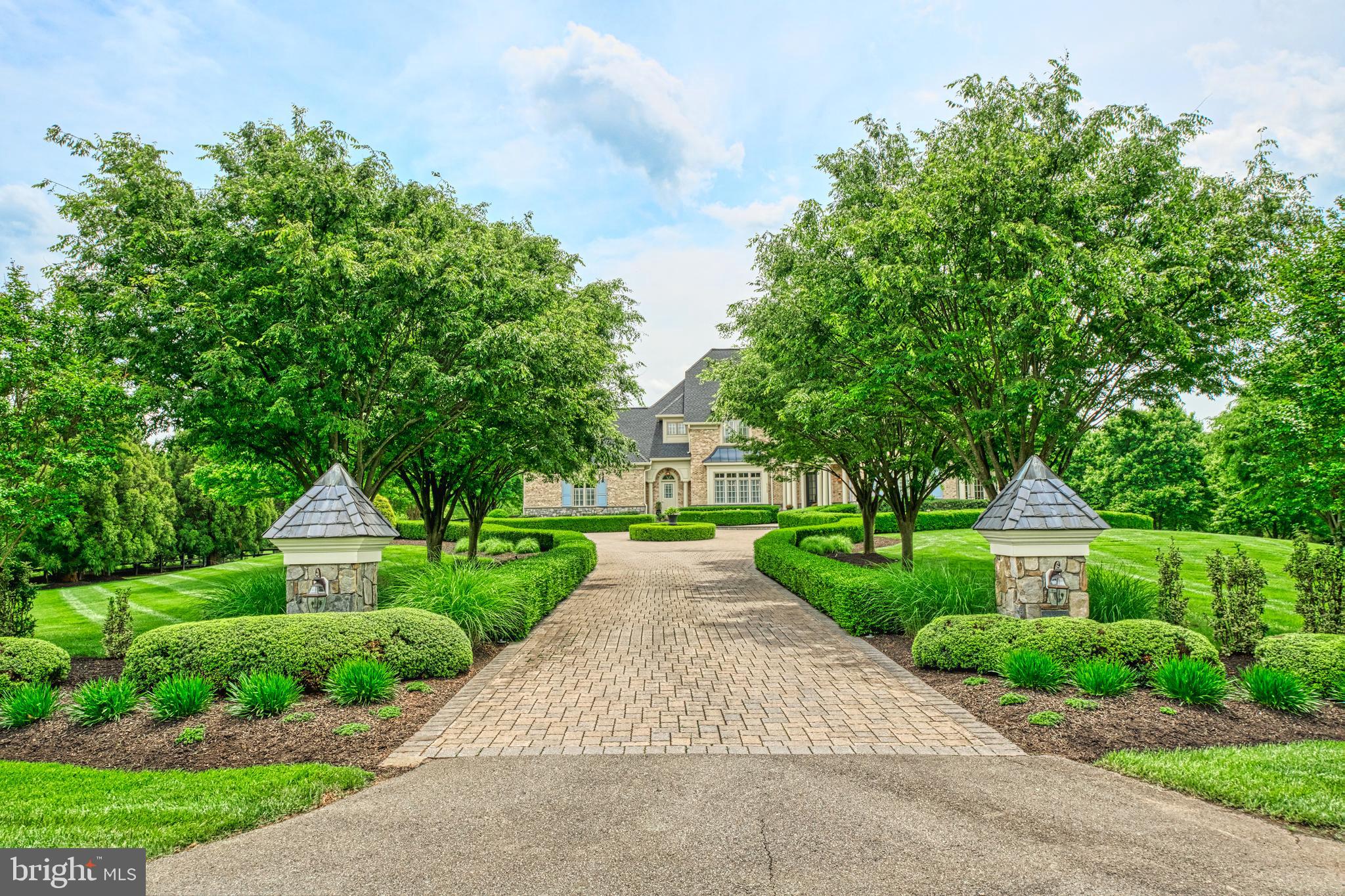 GRENATA - Residential