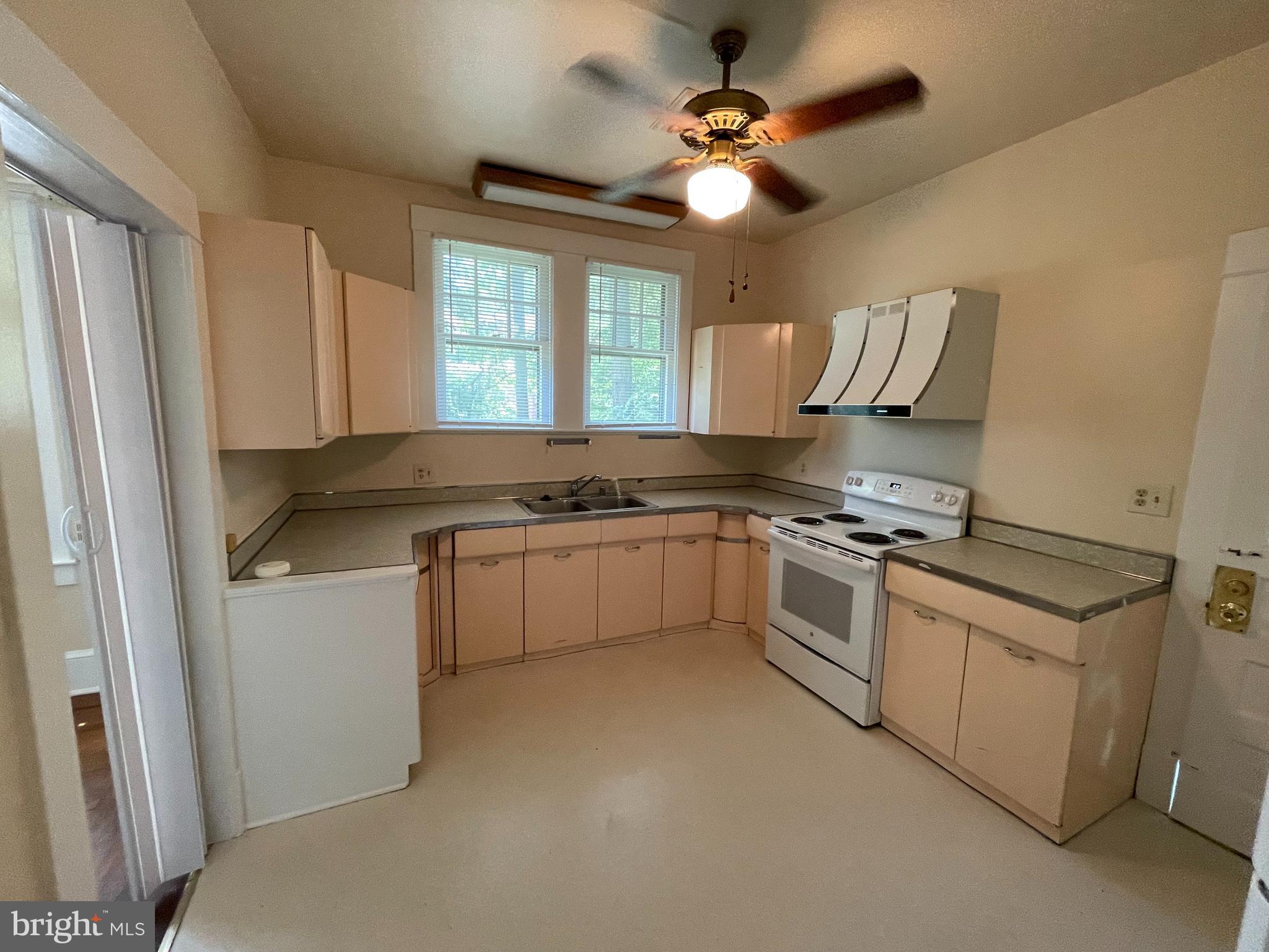 3017 3RD STREET N