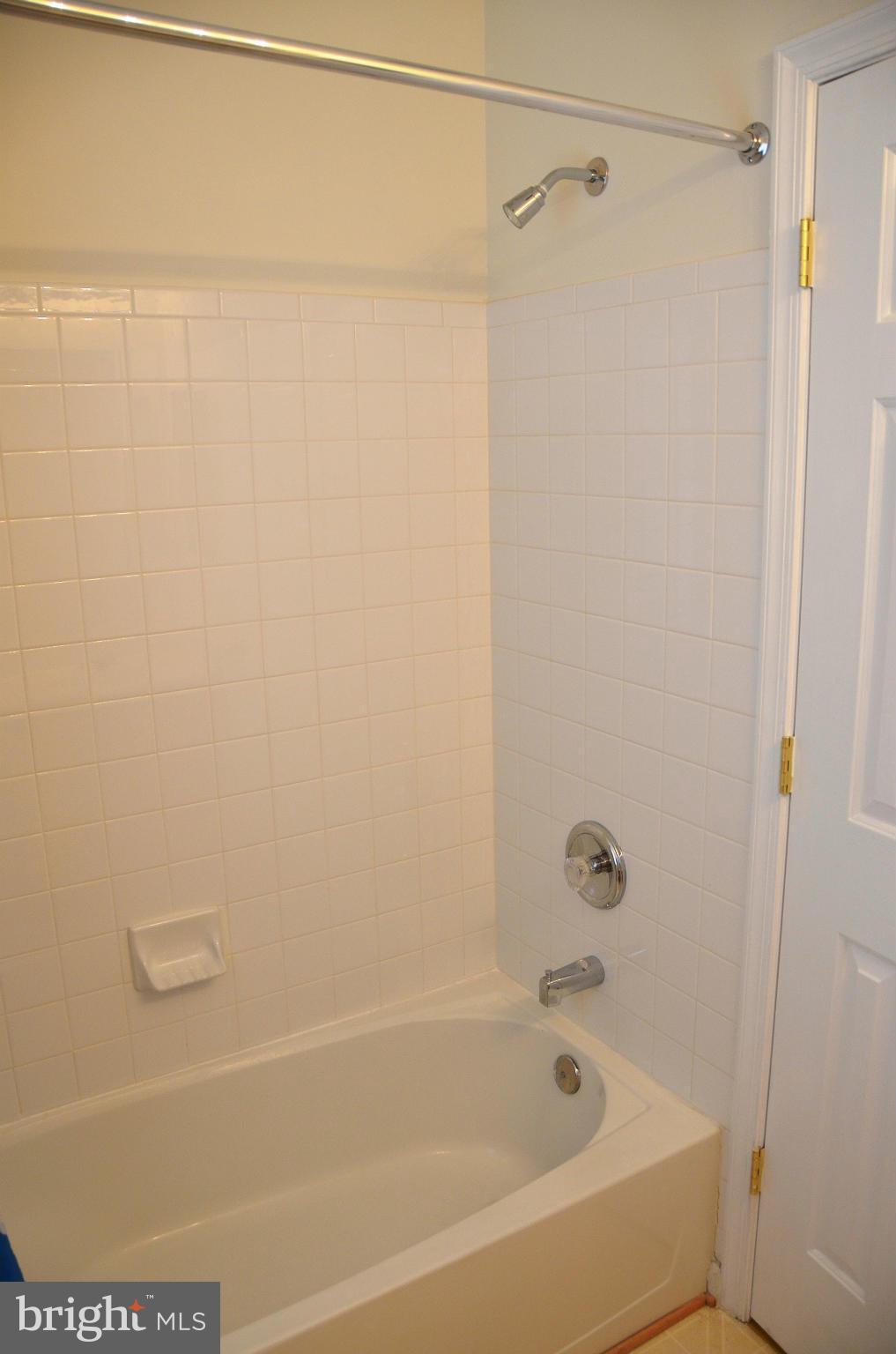 RIVER OAKS - Residential