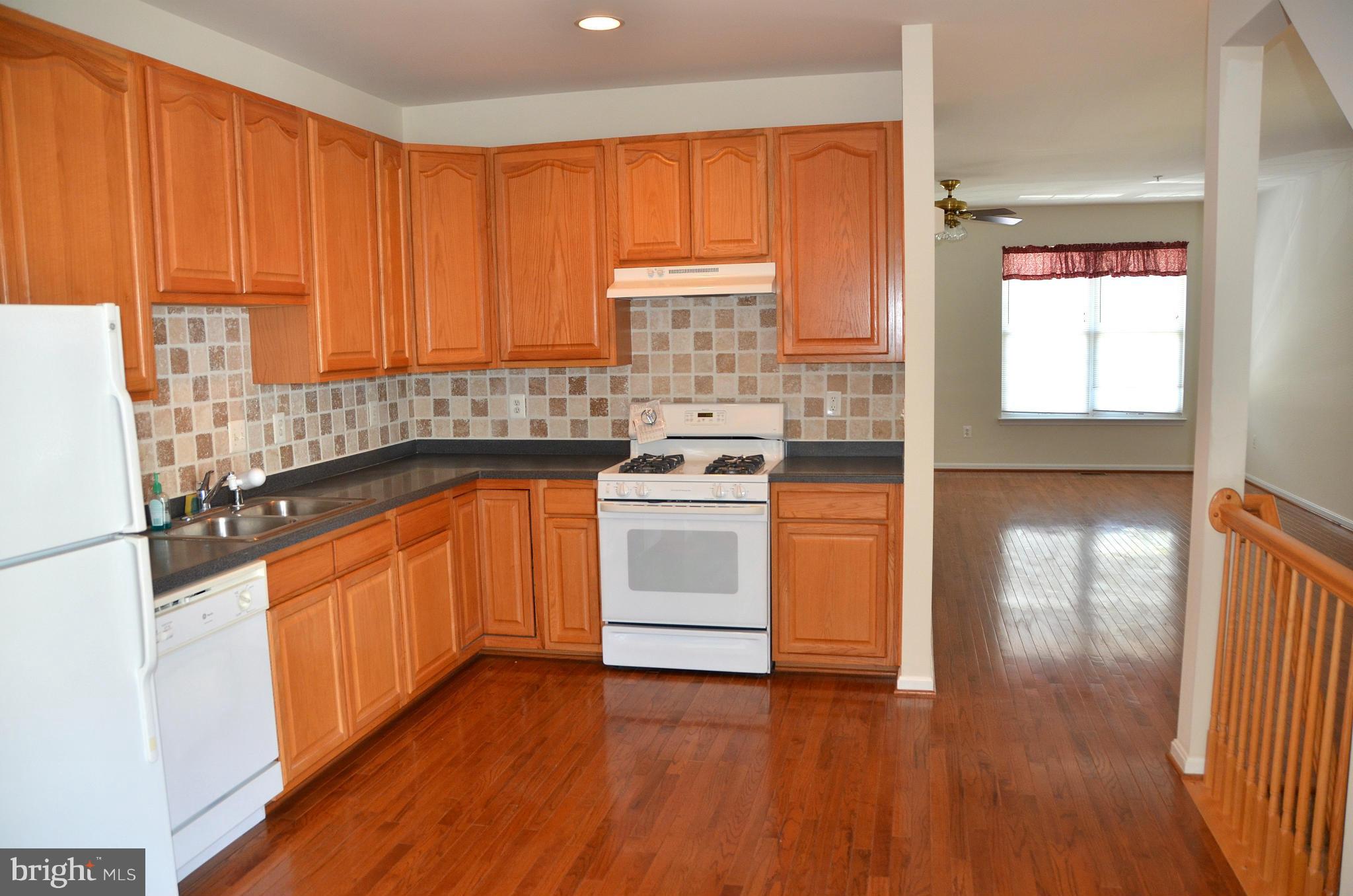 RIVER OAKS - Residential