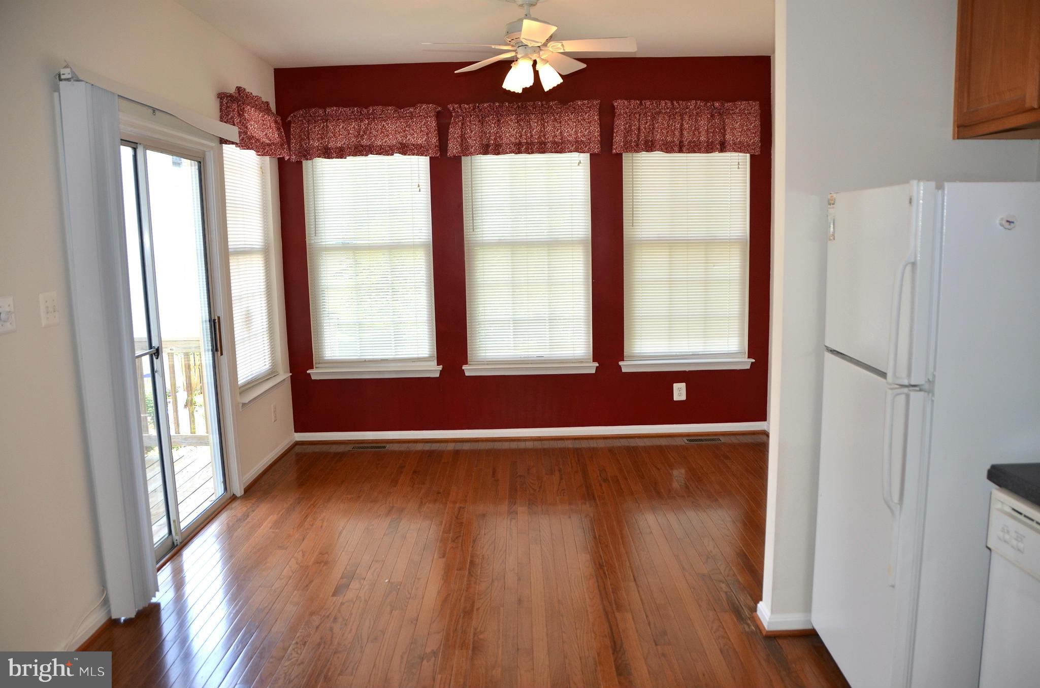 RIVER OAKS - Residential