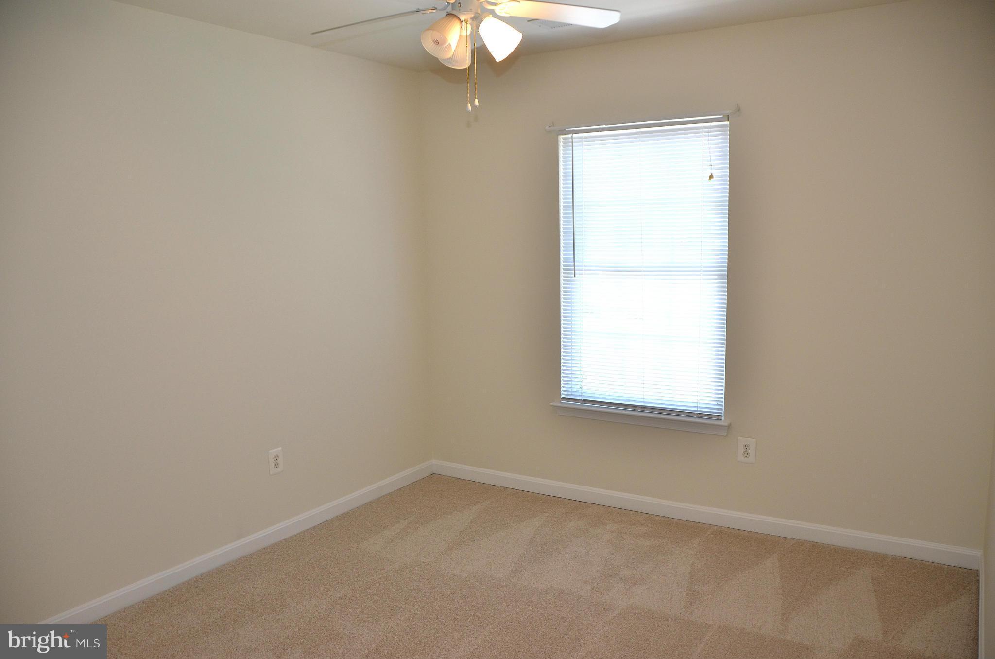 RIVER OAKS - Residential