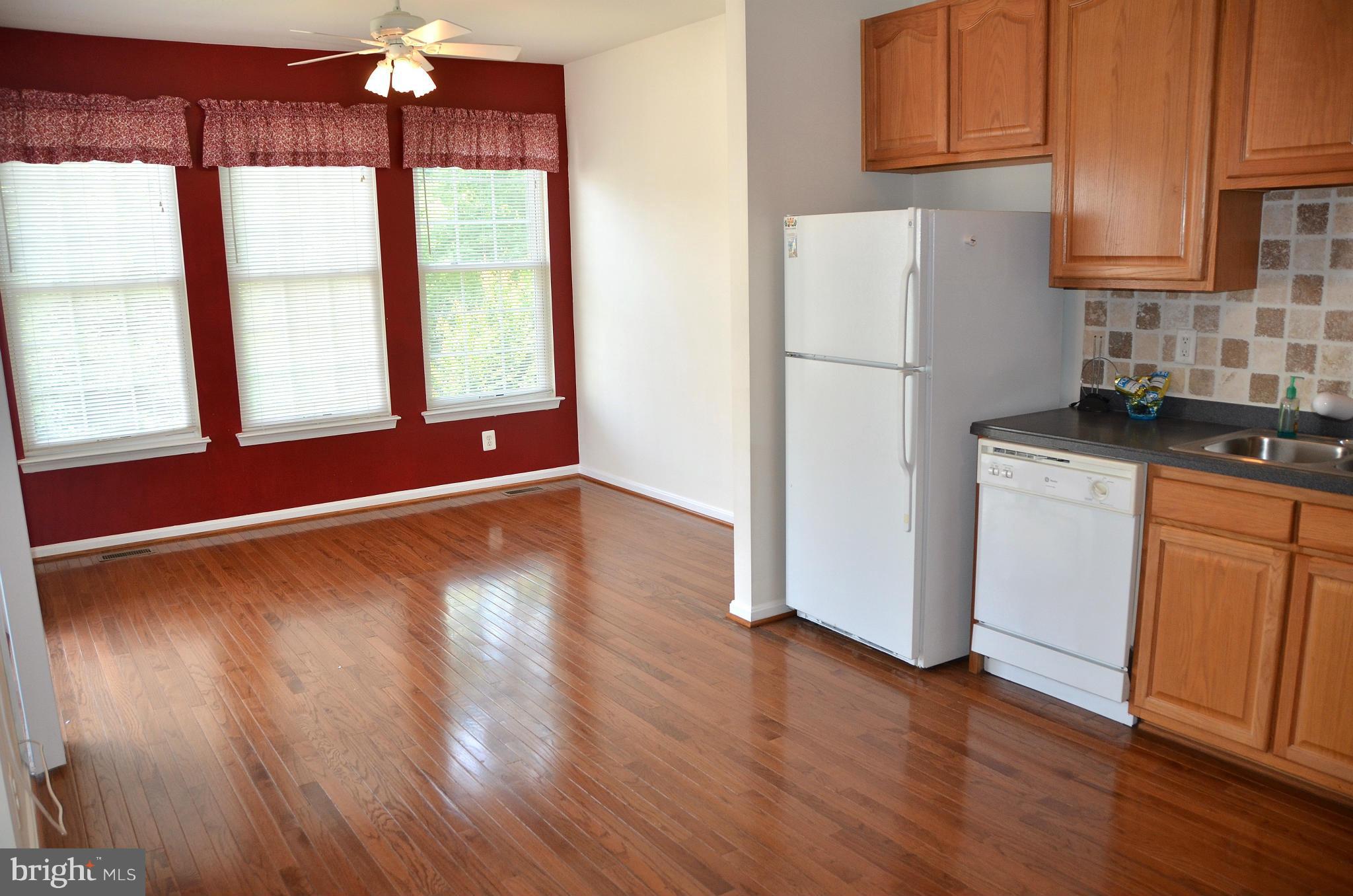 RIVER OAKS - Residential