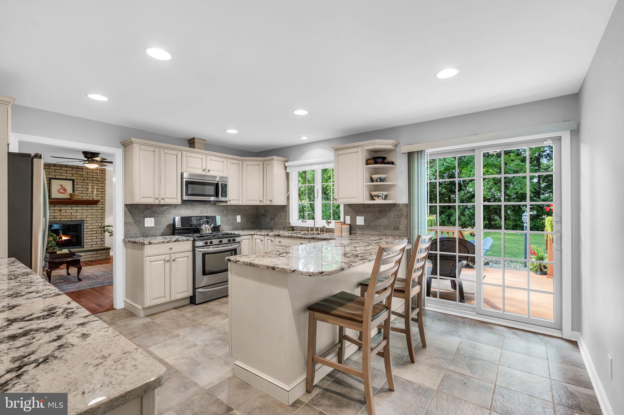 285 MEADOWBROOK ROAD