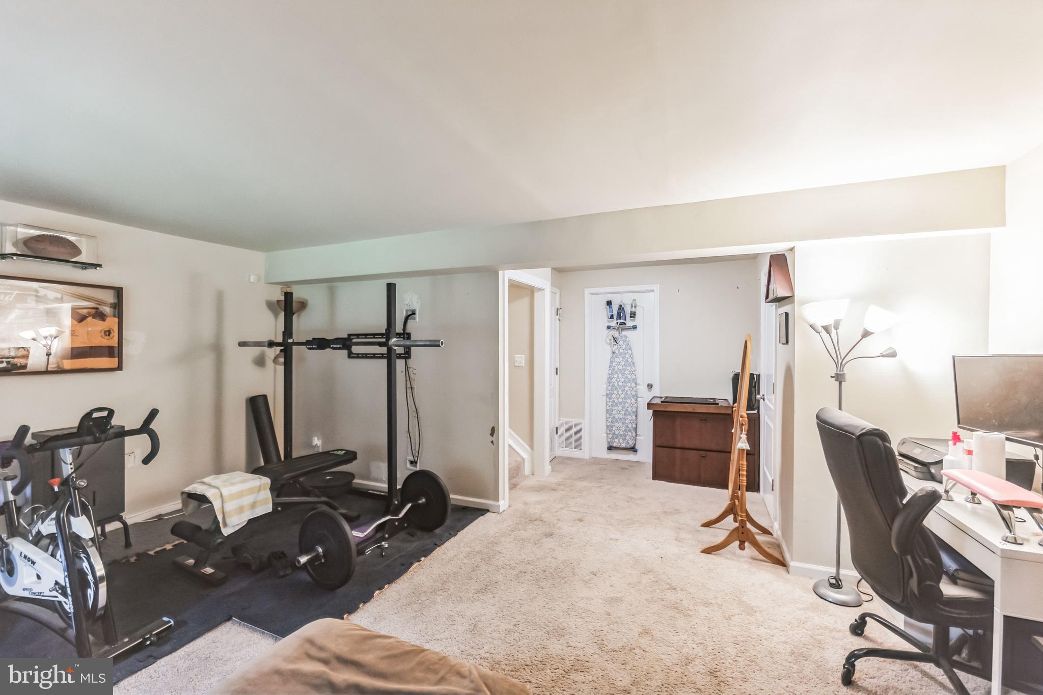 CHESTERFIELD - Residential