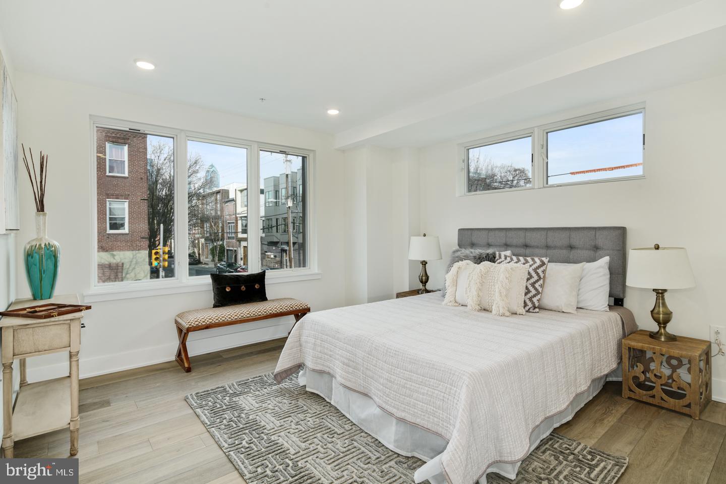 GRADUATE HOSPITAL - Residential Lease