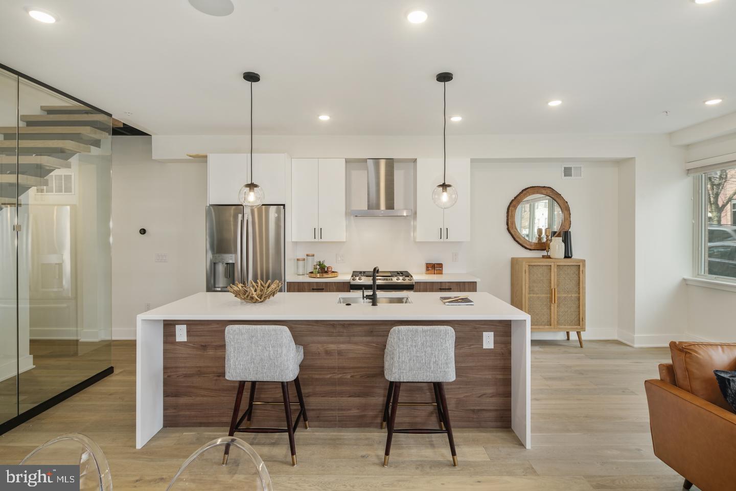 GRADUATE HOSPITAL - Residential Lease