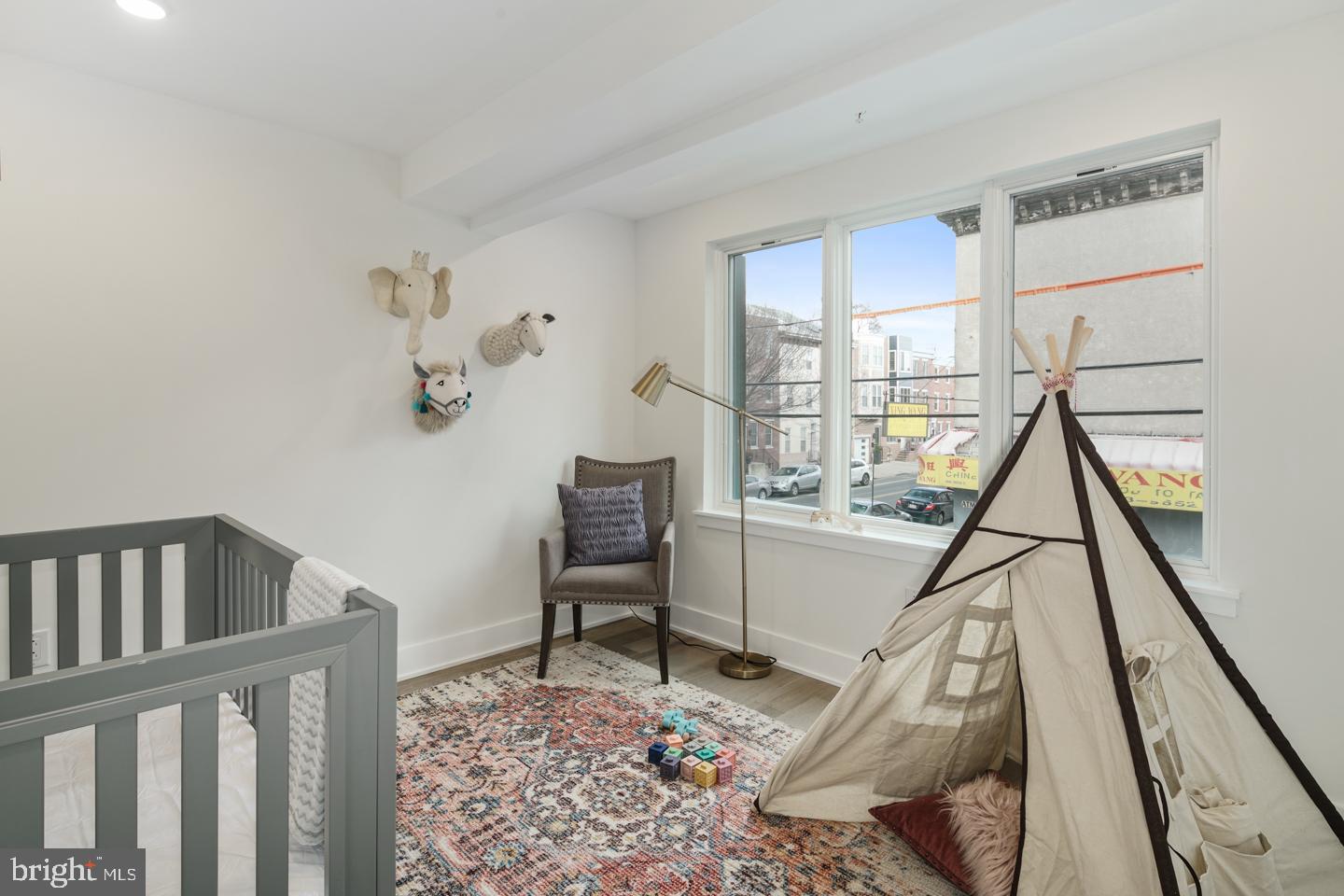 GRADUATE HOSPITAL - Residential Lease