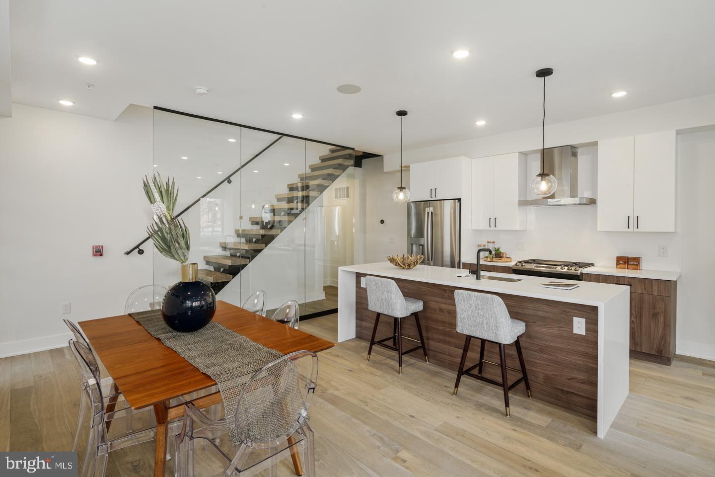 GRADUATE HOSPITAL - Residential Lease