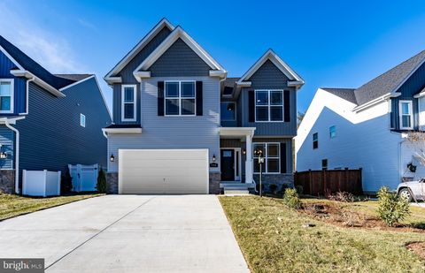 121 CLARENCE AVENUE SEVERNA PARK MD 21146