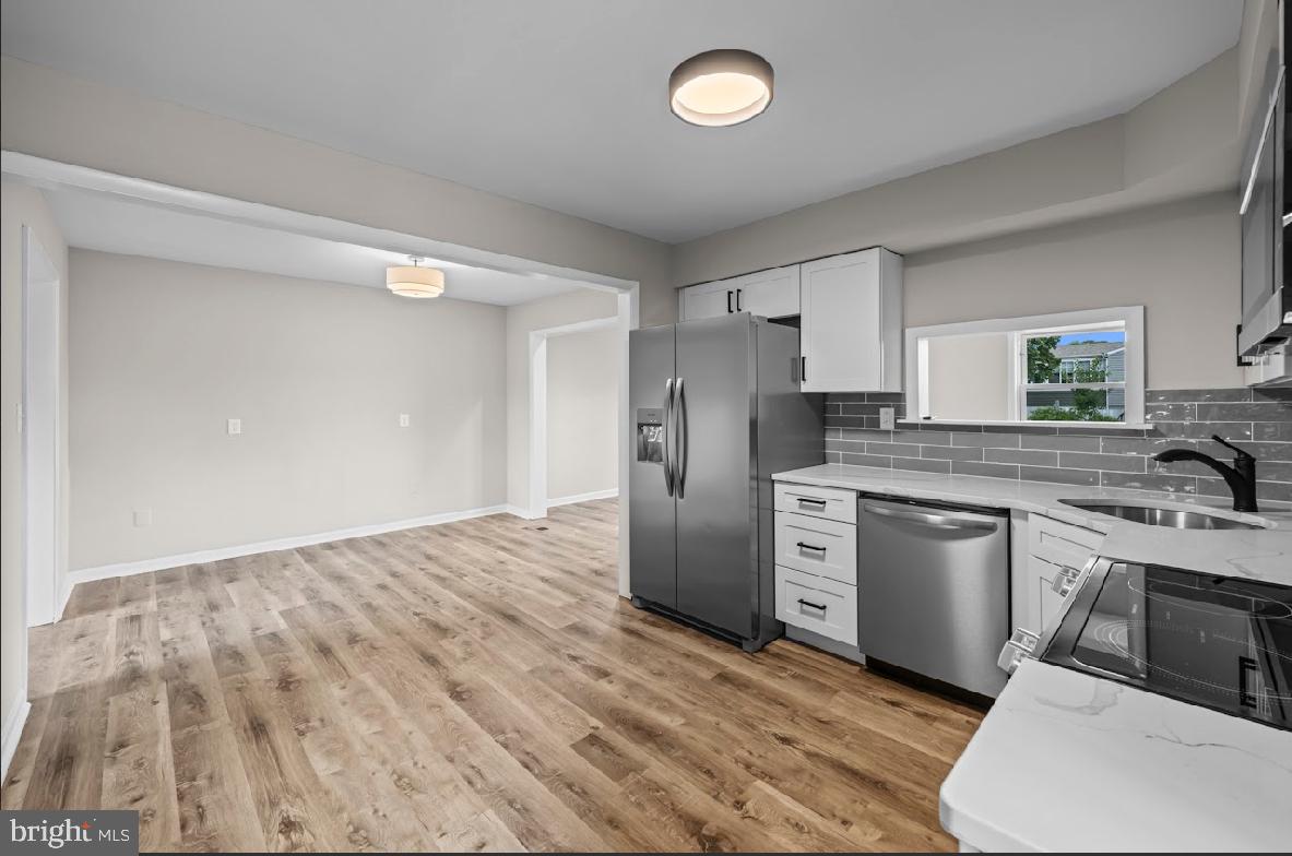 223 CLARENCE AVENUE