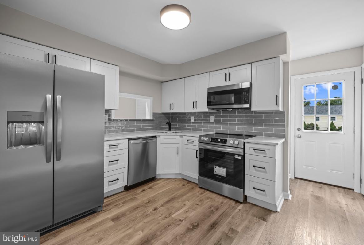 223 CLARENCE AVENUE