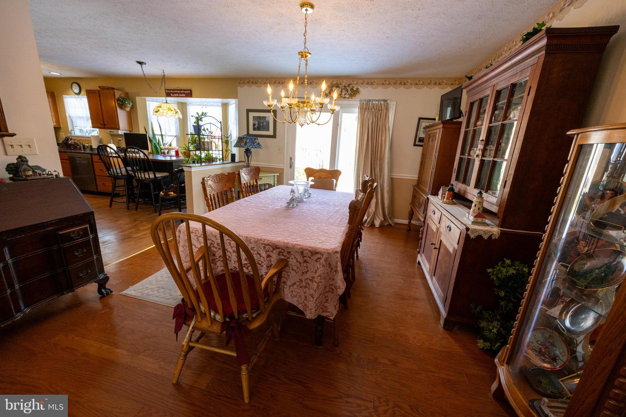 OLD FIELDS - Residential