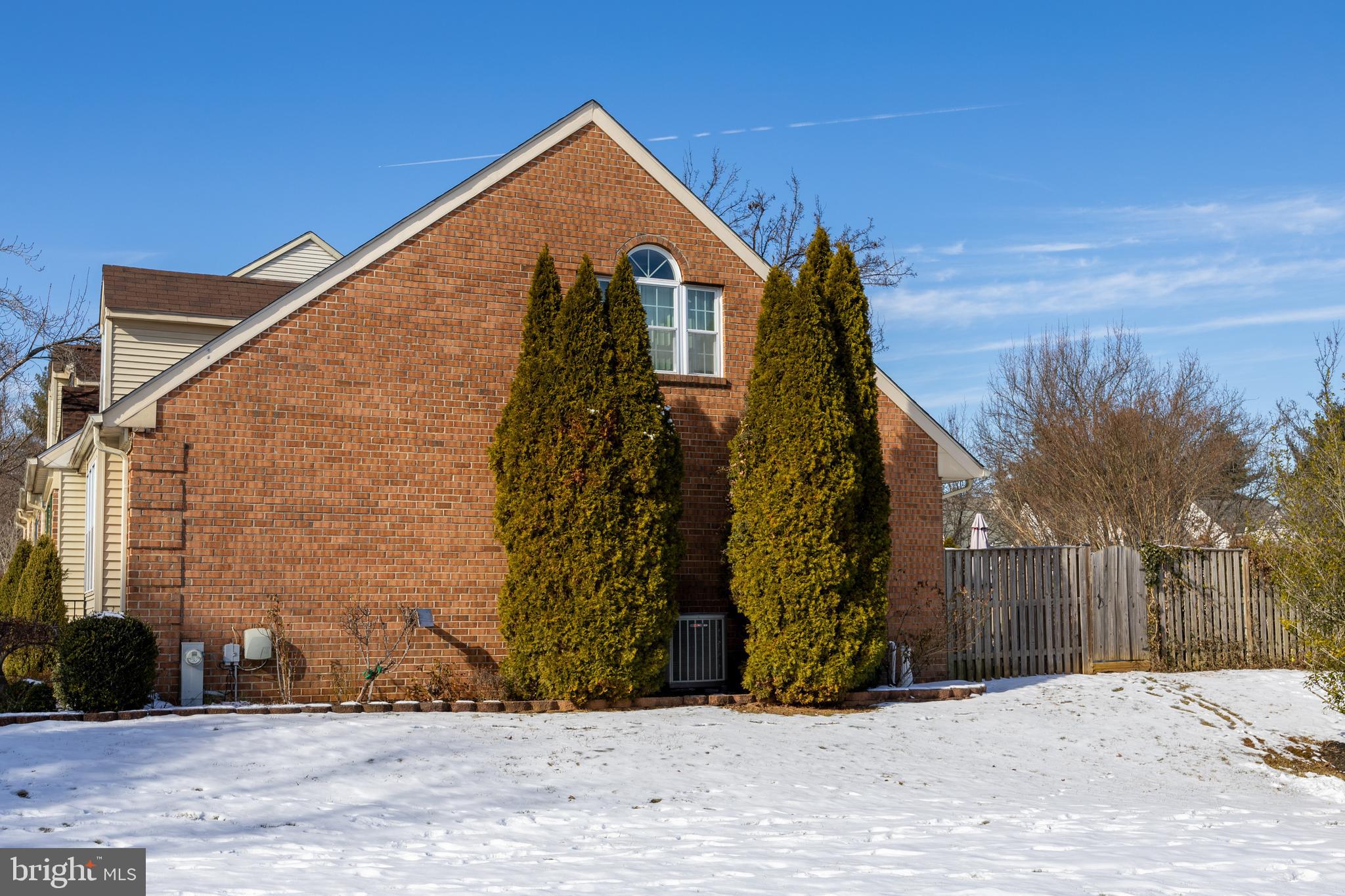 OLD FIELDS - Residential