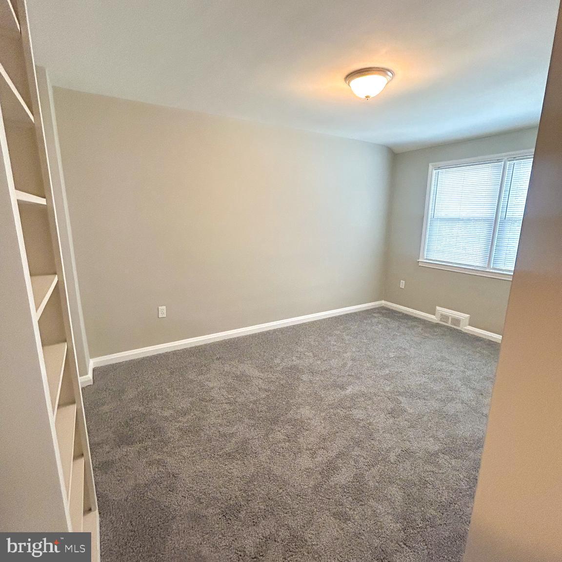 IDLEWOOD - Residential Lease